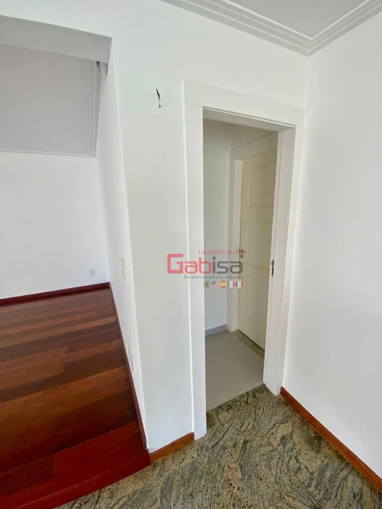 Casa, 3 quartos, 300 m² - Foto 15
