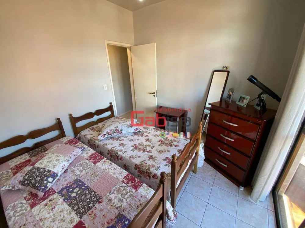 Apartamento, 3 quartos, 140 m² - Foto 1