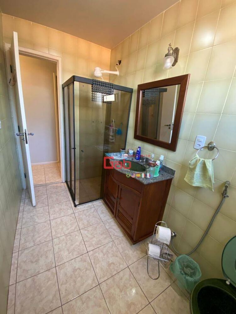 Apartamento à venda com 3 quartos, 140m² - Foto 8