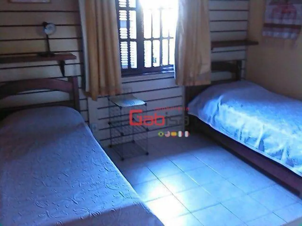 Casa, 6 quartos, 250 m² - Foto 17