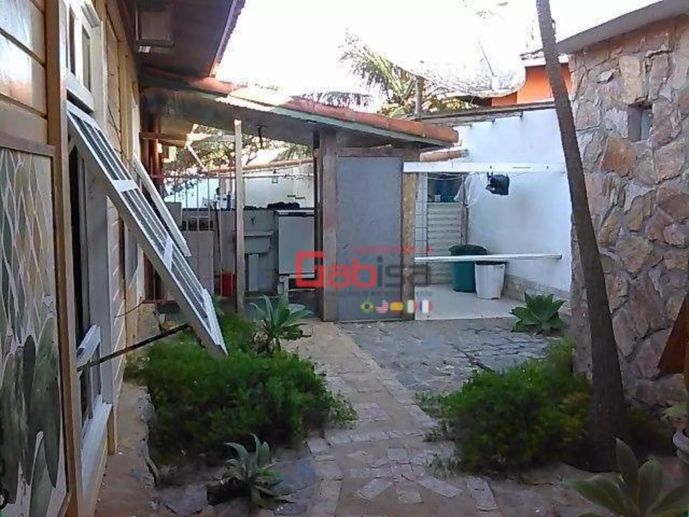 Casa, 6 quartos, 250 m² - Foto 18