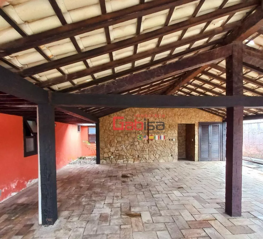 Casa à venda com 5 quartos, 380m² - Foto 10