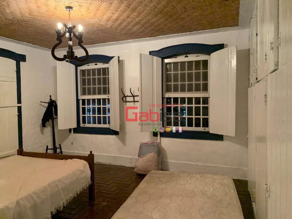 Casa, 7 quartos, 2400 m² - Foto 5