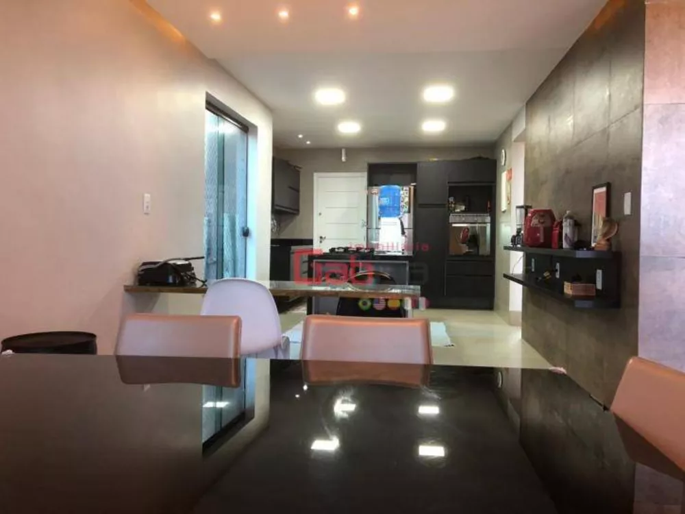 Casa, 5 quartos, 190 m² - Foto 31