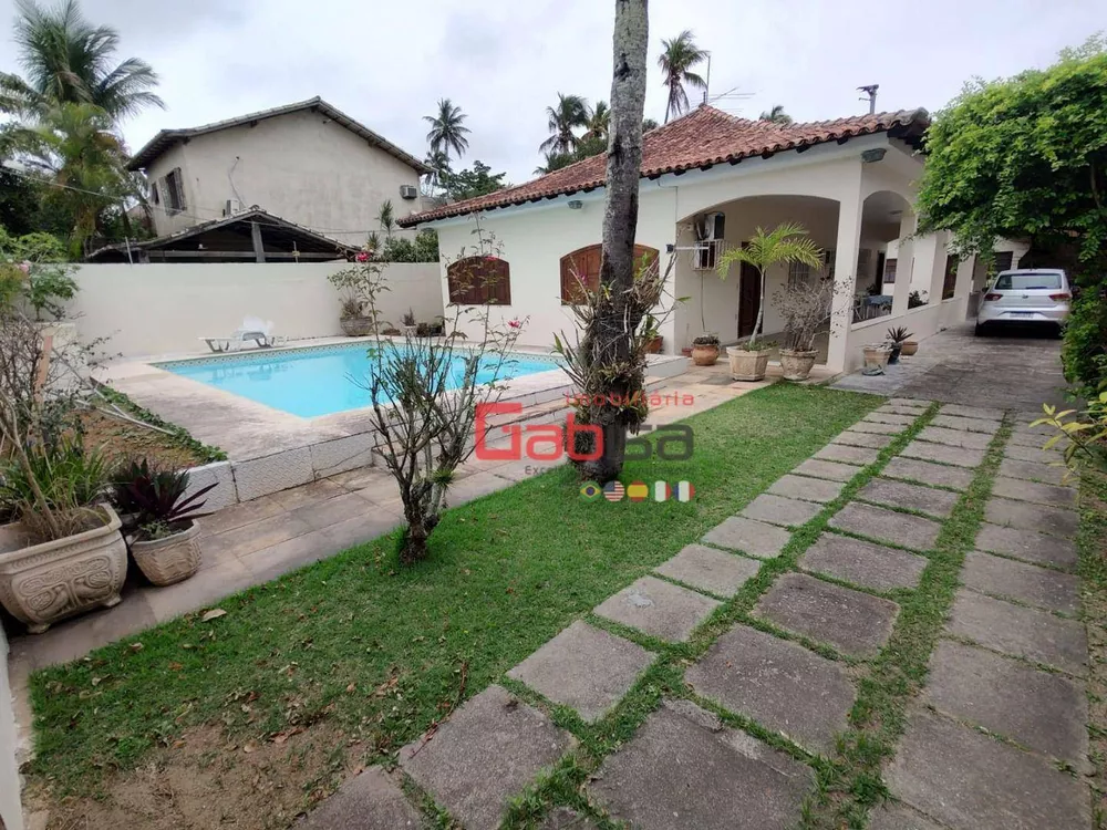 Casa, 3 quartos, 180 m² - Foto 1