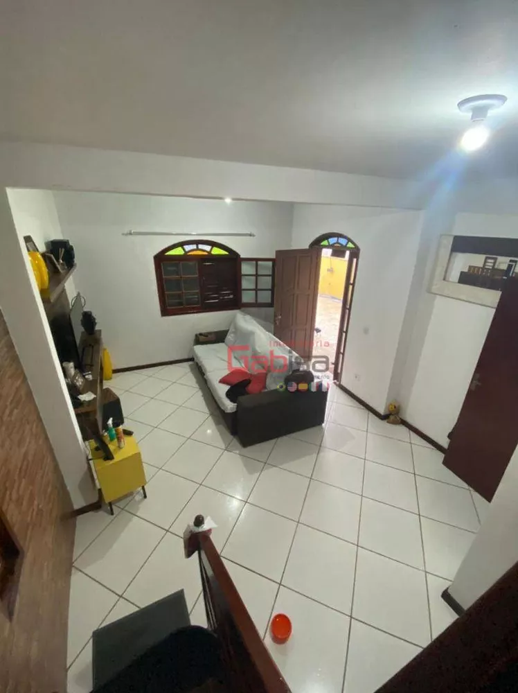 Casa, 3 quartos, 300 m² - Foto 1
