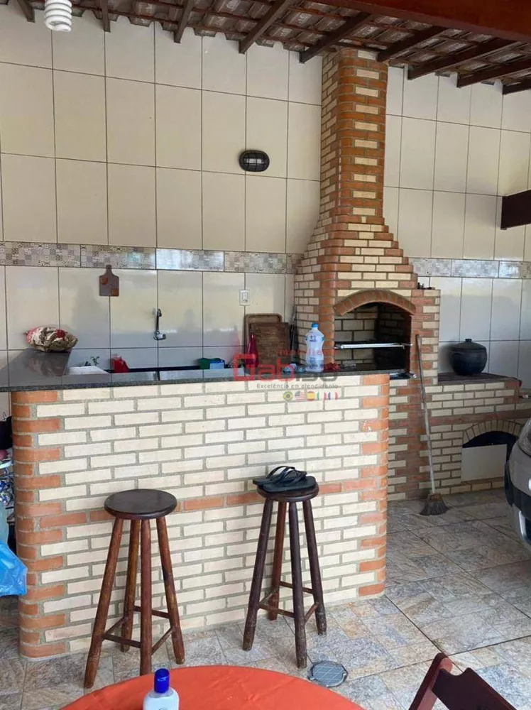 Casa, 3 quartos, 300 m² - Foto 21