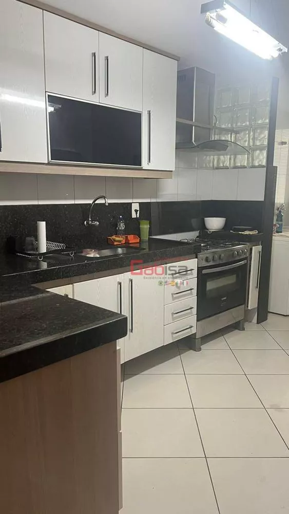Apartamento, 3 quartos, 140 m² - Foto 14