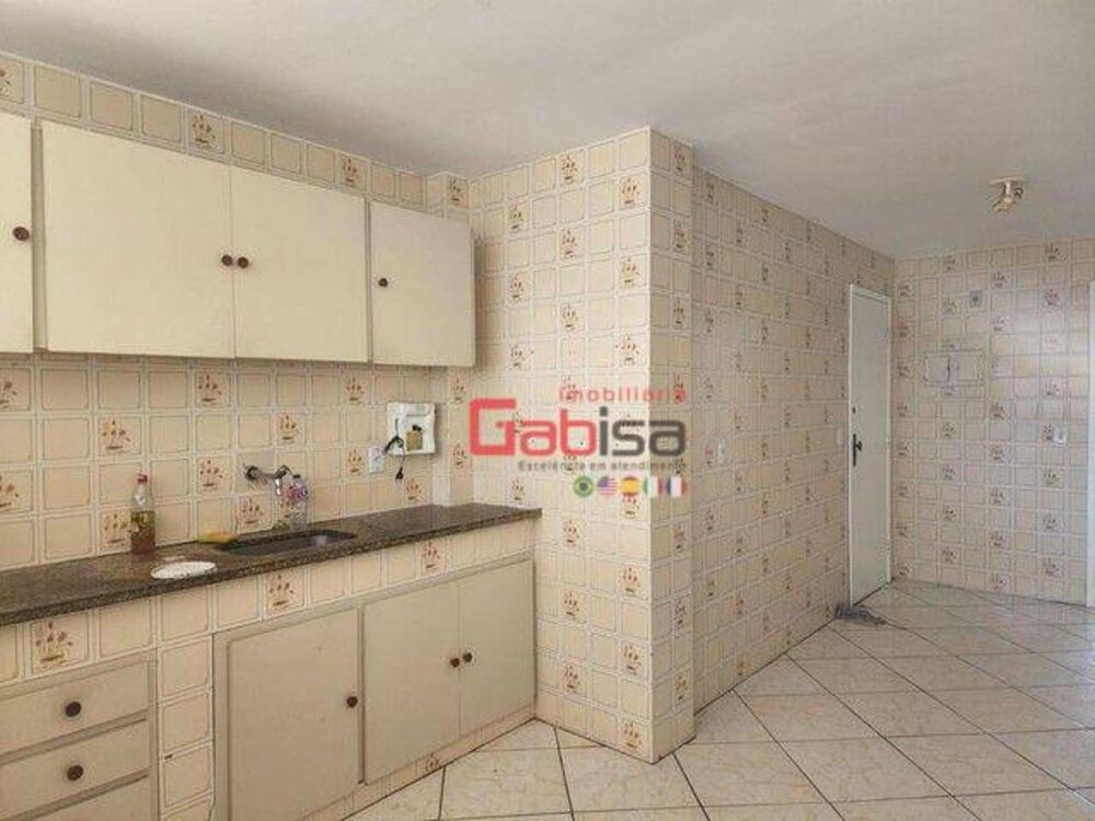 Apartamento à venda com 4 quartos, 134m² - Foto 9