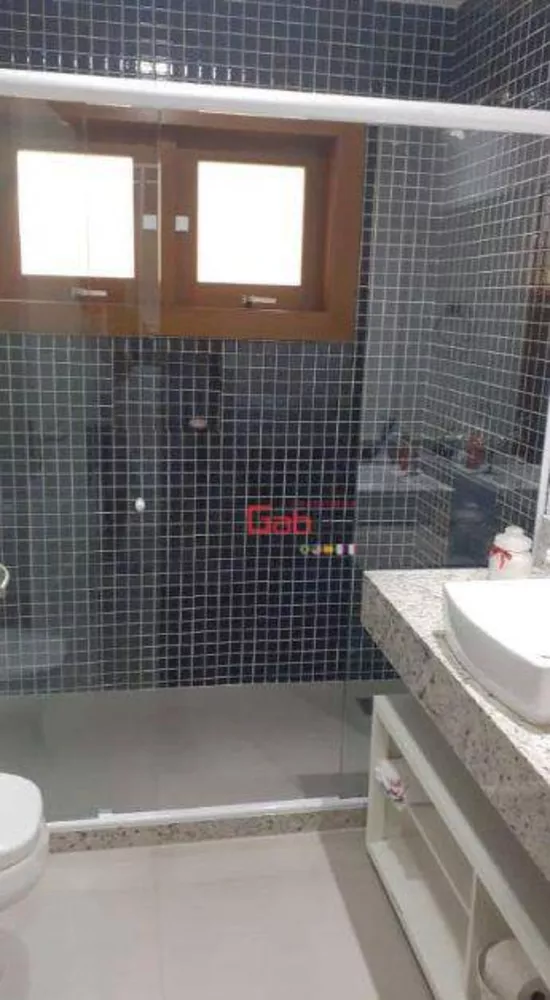 Casa, 6 quartos, 438 m² - Foto 2