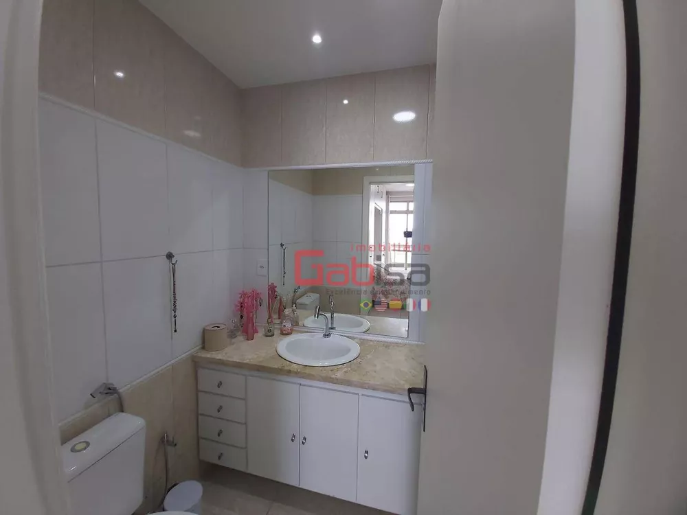 Cobertura, 3 quartos, 208 m² - Foto 13