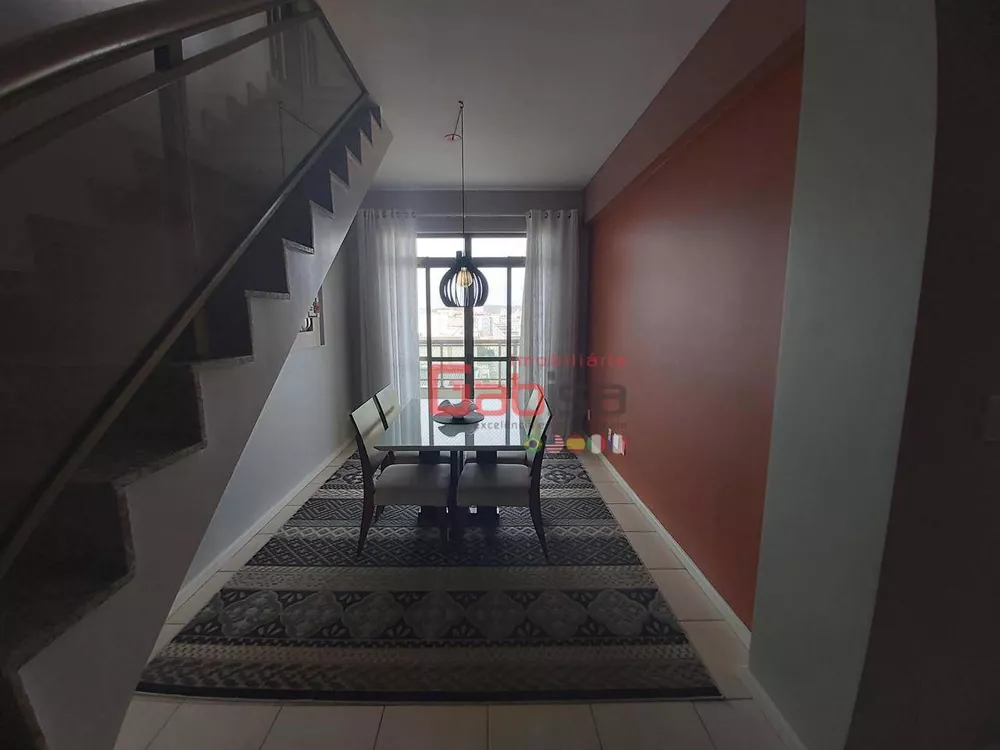 Cobertura, 3 quartos, 208 m² - Foto 11