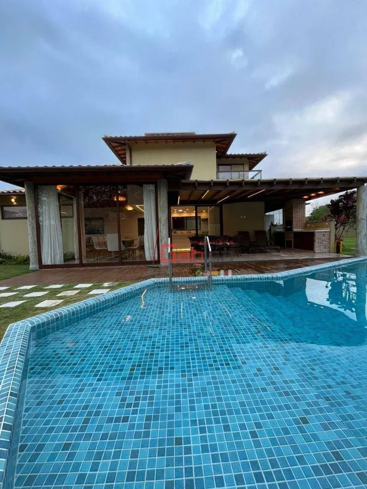 Casa, 5 quartos, 182 m² - Foto 1