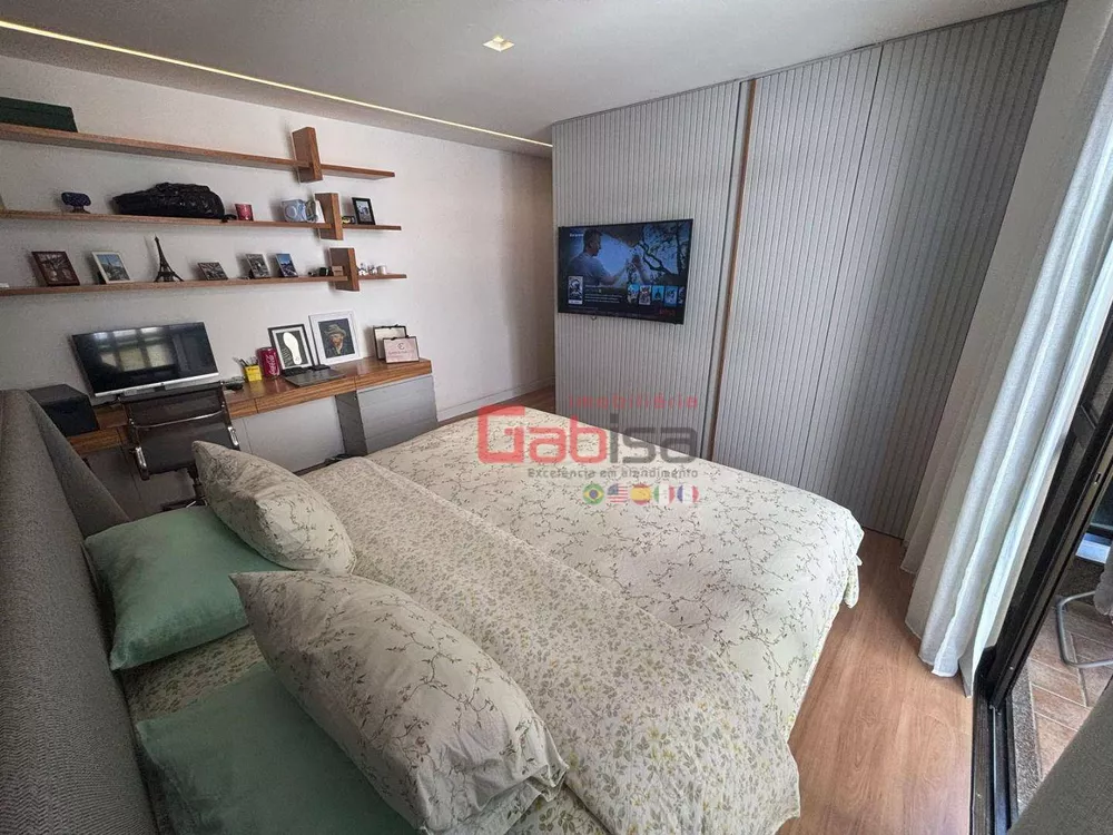 Apartamento, 3 quartos, 250 m² - Foto 2
