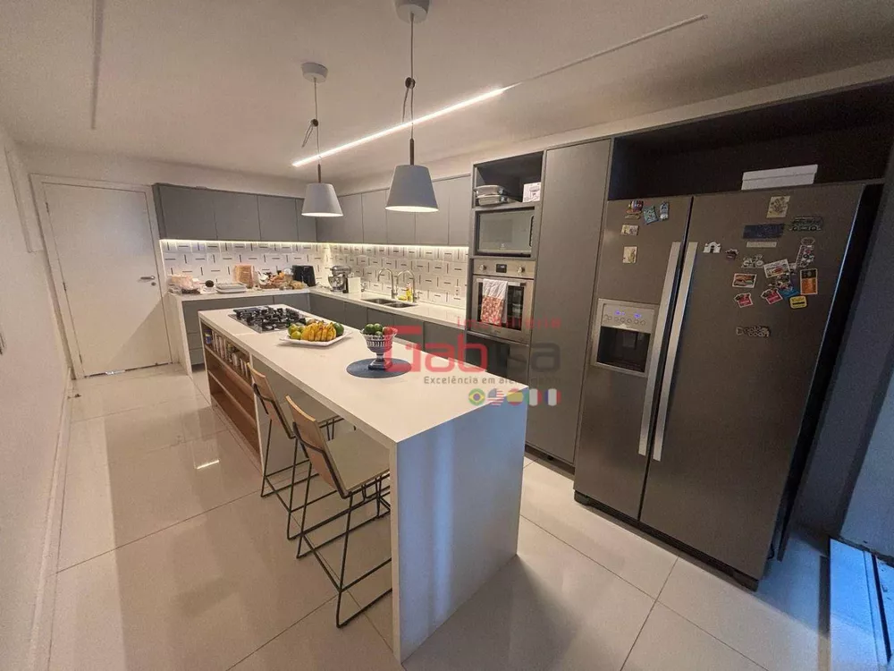 Apartamento, 3 quartos, 250 m² - Foto 28