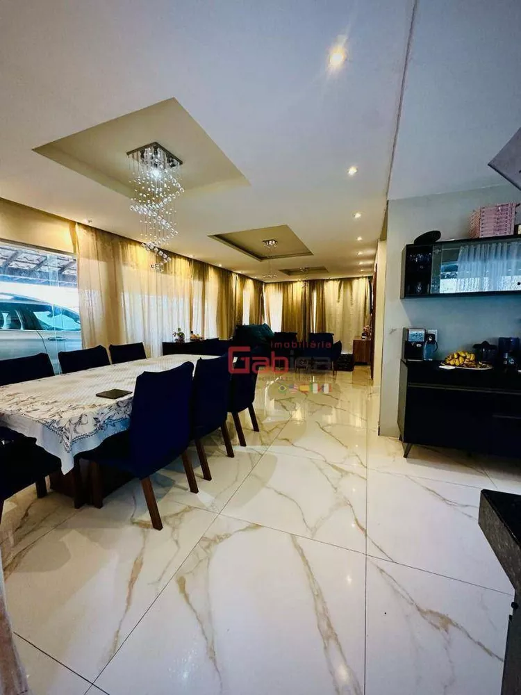 Casa, 4 quartos, 250 m² - Foto 8