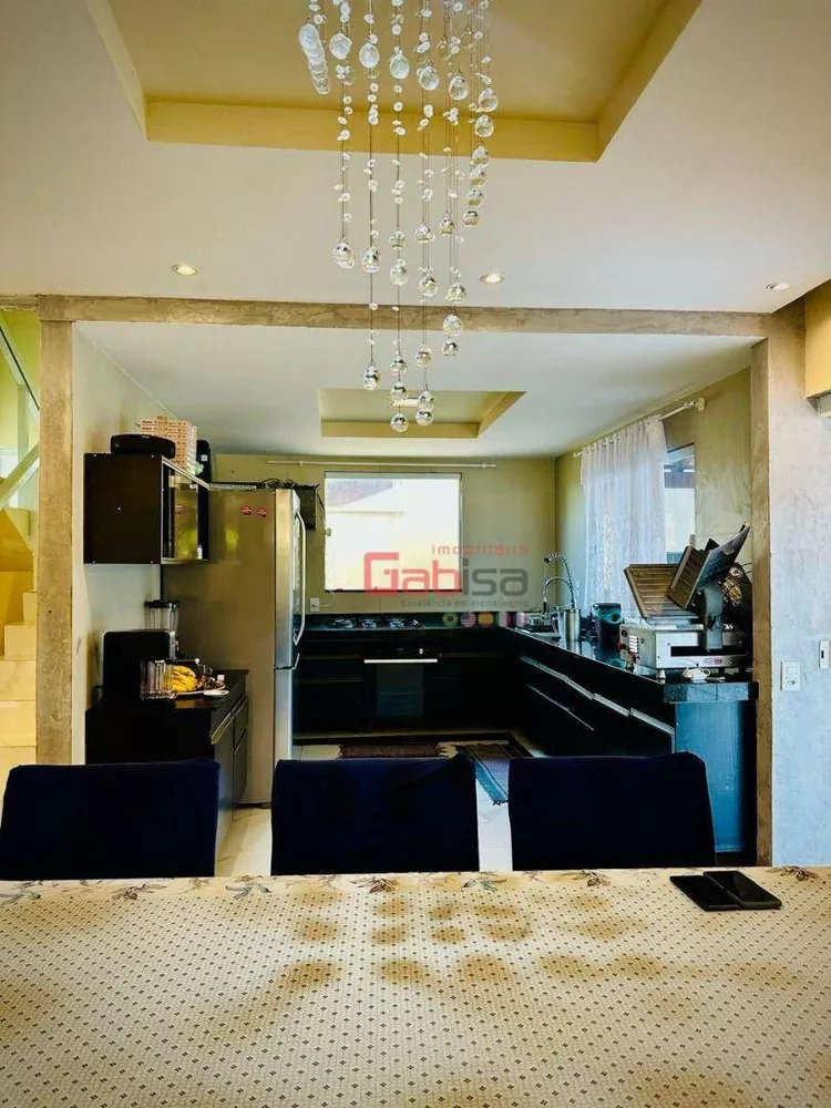 Casa, 4 quartos, 250 m² - Foto 22