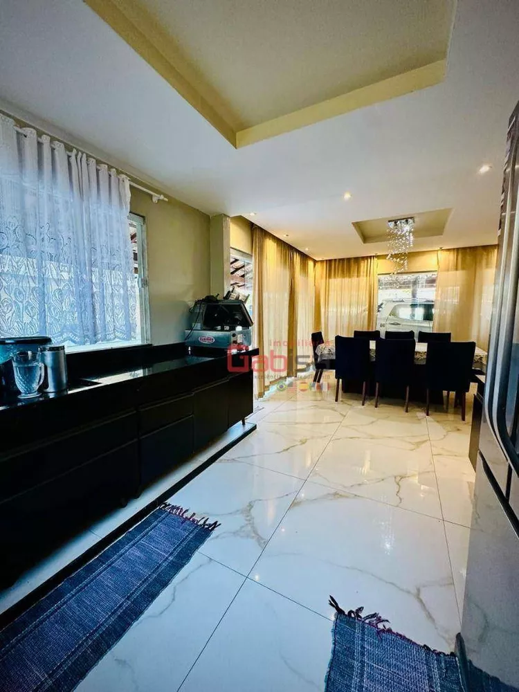 Casa, 4 quartos, 250 m² - Foto 14