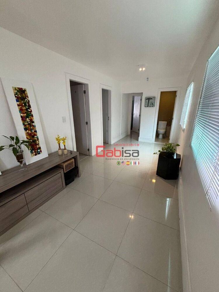 Casa à venda com 4 quartos, 240m² - Foto 24