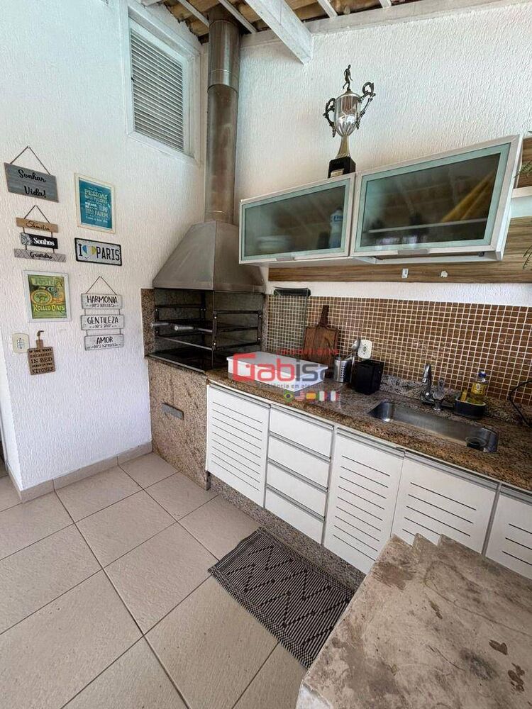 Casa à venda com 4 quartos, 240m² - Foto 6