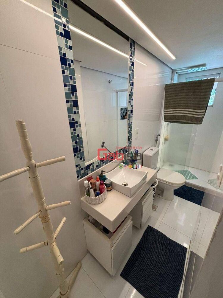 Casa à venda com 4 quartos, 240m² - Foto 25