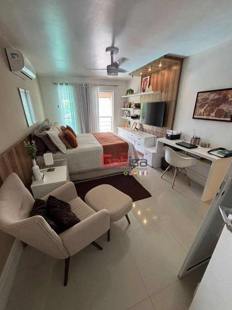 Casa à venda com 4 quartos, 240m² - Foto 32