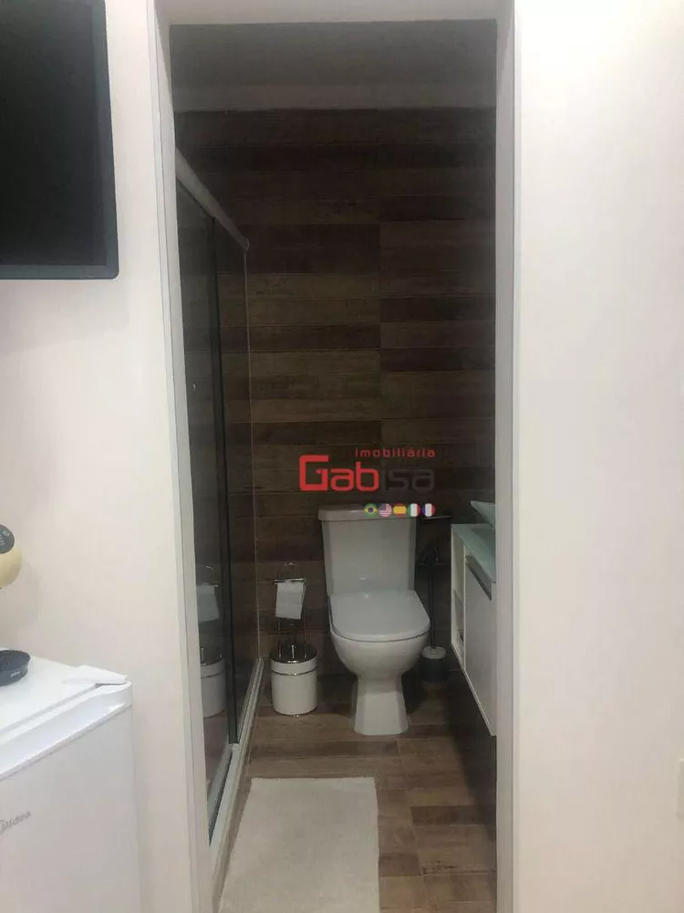 Casa, 4 quartos, 240 m² - Foto 17