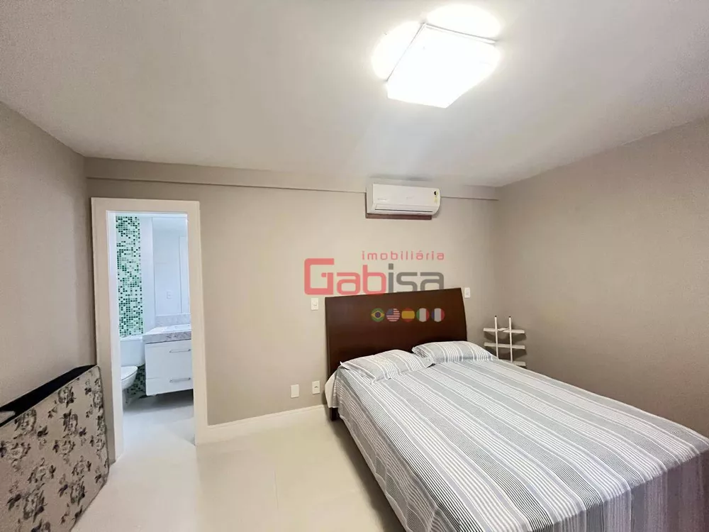 Casa, 4 quartos, 270 m² - Foto 31