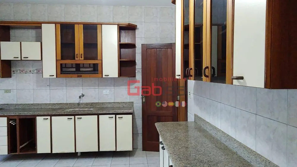 Casa, 3 quartos, 360 m² - Foto 24