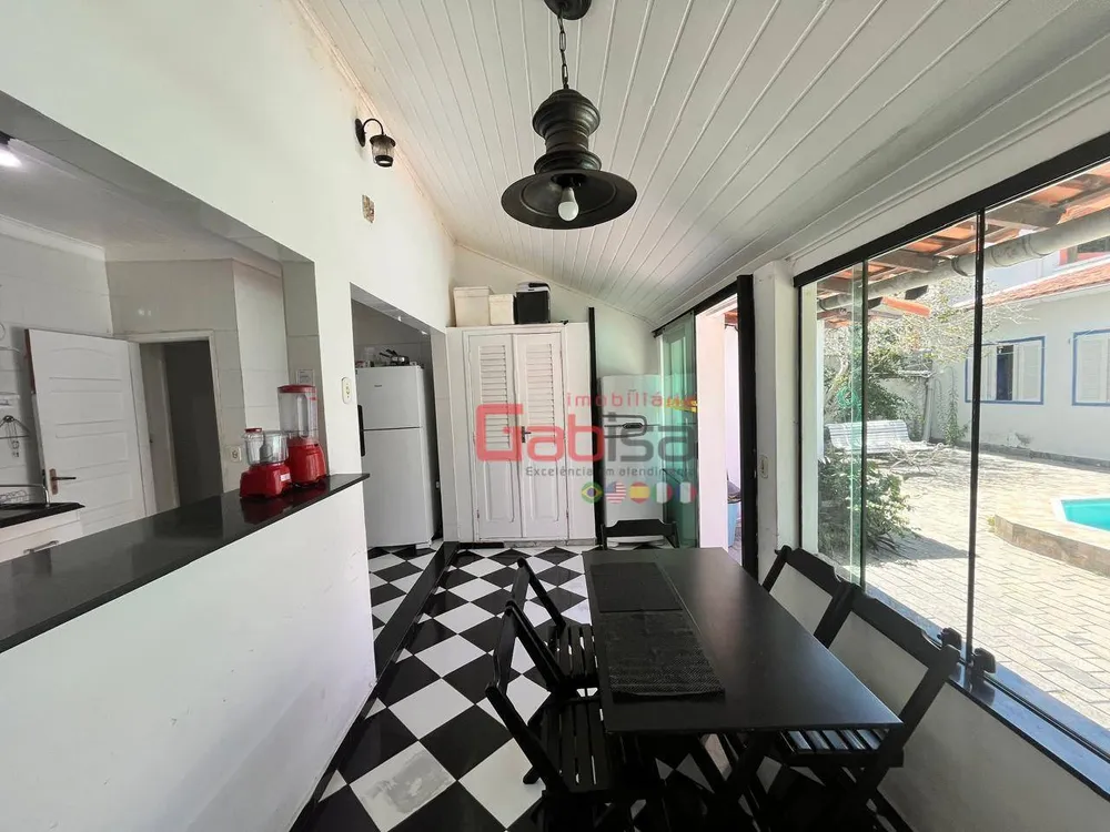 Casa, 4 quartos, 300 m² - Foto 28