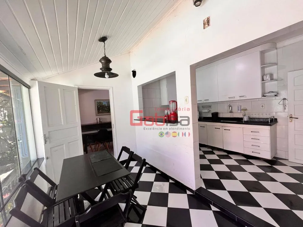 Casa, 4 quartos, 300 m² - Foto 31