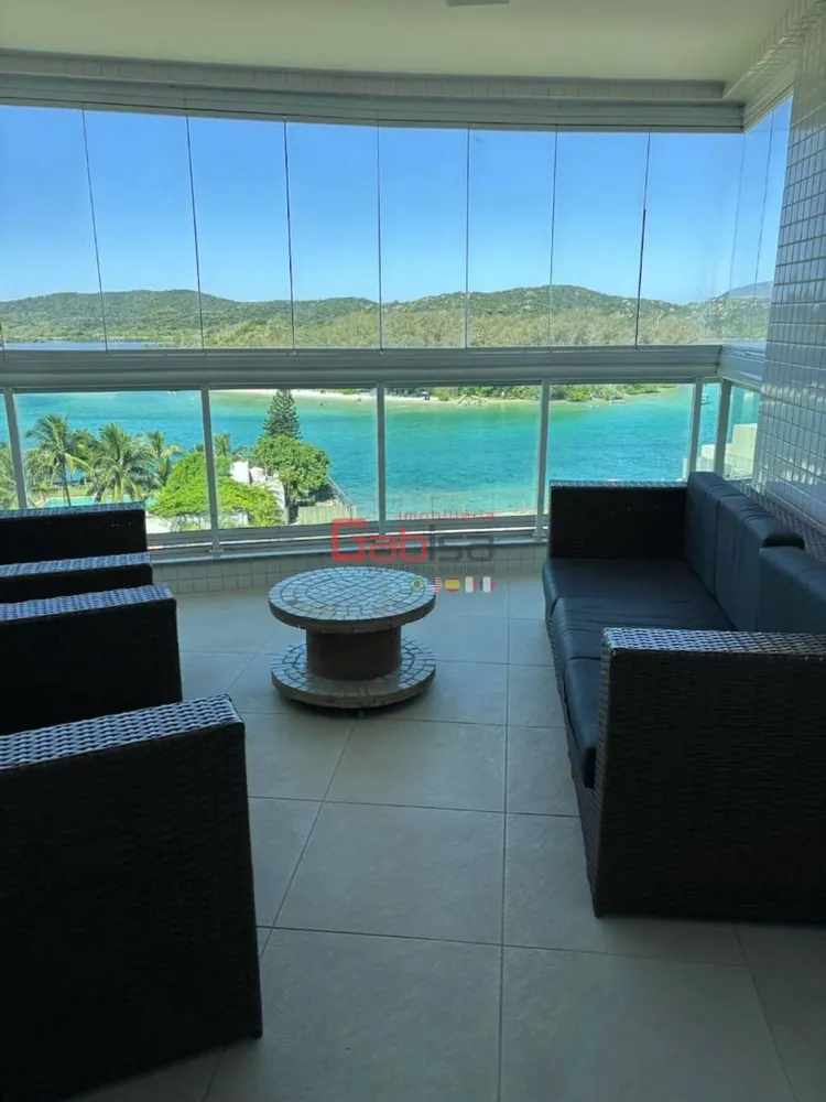 Cobertura, 3 quartos, 205 m² - Foto 1