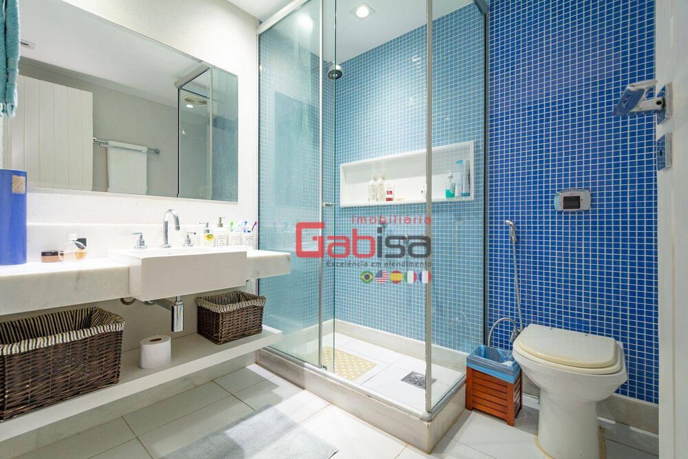 Casa de Condomínio à venda com 5 quartos, 300m² - Foto 10