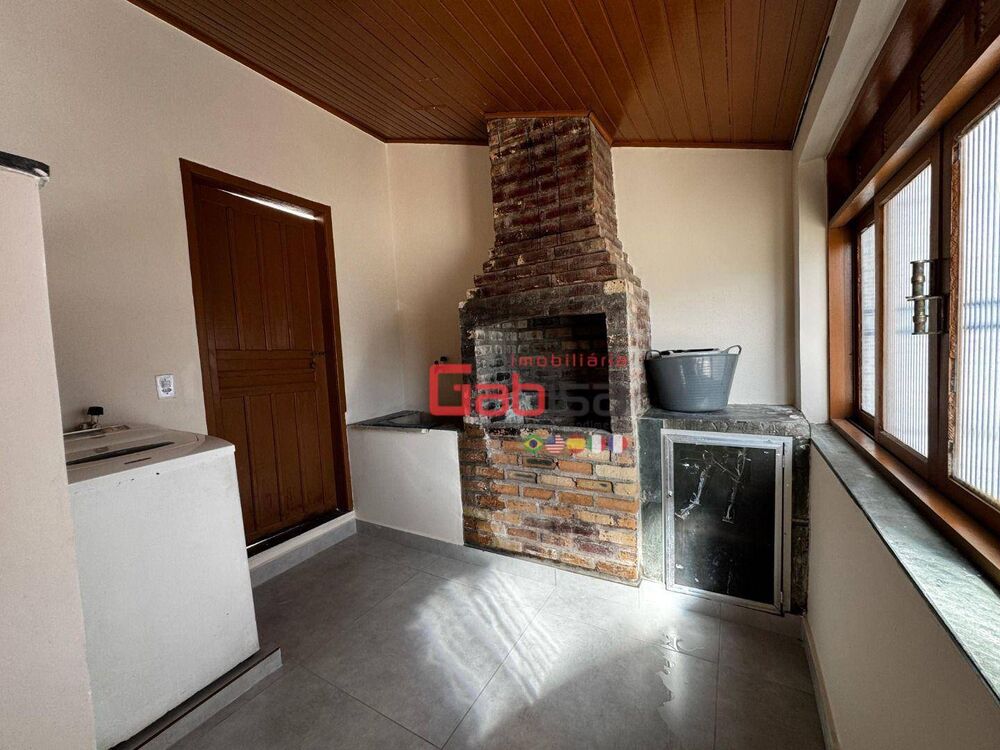 Casa à venda com 5 quartos, 160m² - Foto 7