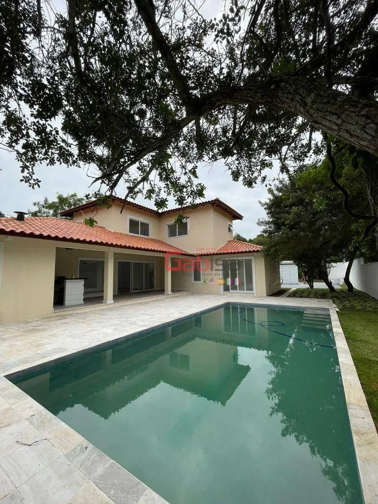 Casa, 4 quartos, 200 m² - Foto 1