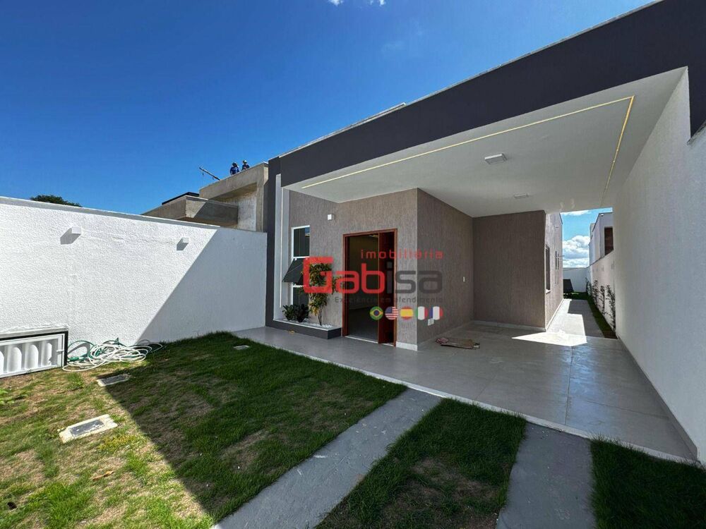 Casa à venda com 2 quartos, 92m² - Foto 1