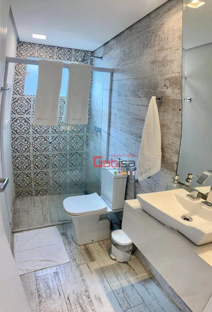 Casa, 4 quartos, 250 m² - Foto 3