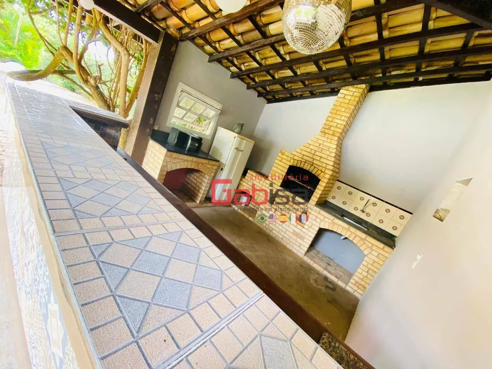 Casa, 6 quartos, 350 m² - Foto 1