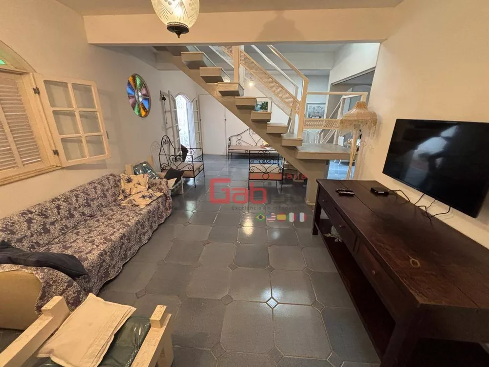Casa, 7 quartos, 131 m² - Foto 7