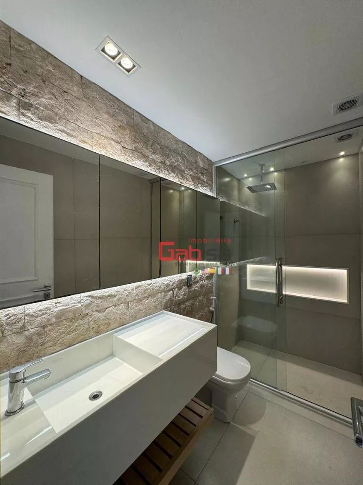 Apartamento, 3 quartos, 250 m² - Foto 15