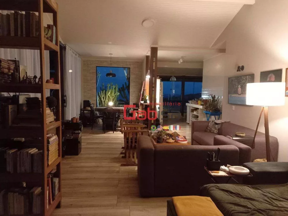 Casa, 3 quartos, 180 m² - Foto 1