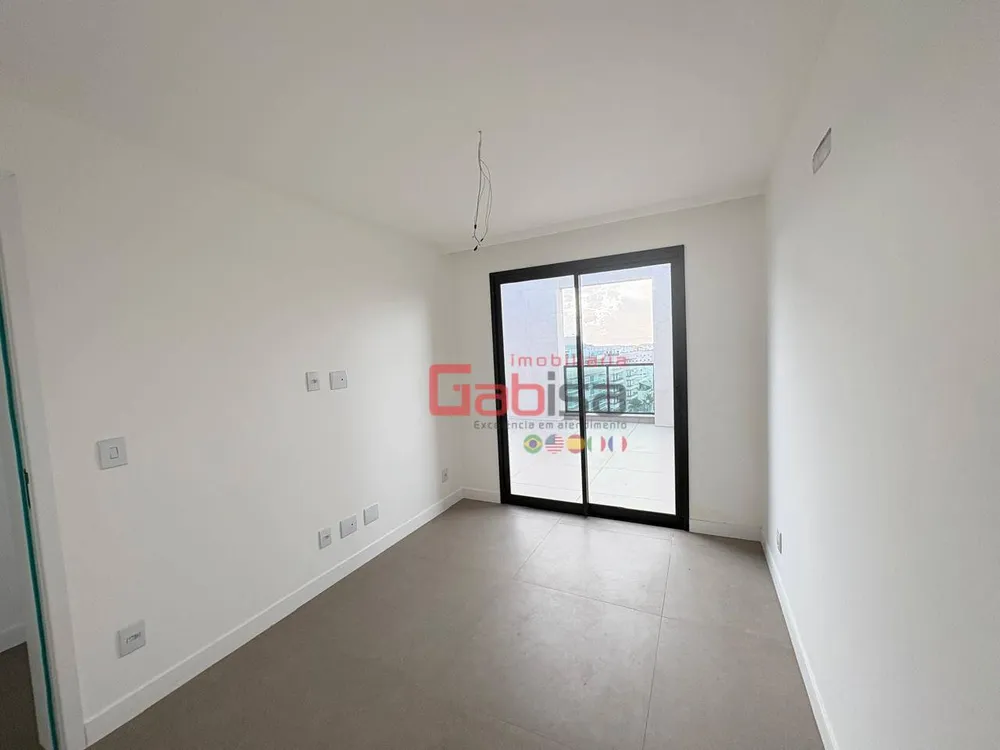 Cobertura, 3 quartos, 263 m² - Foto 10