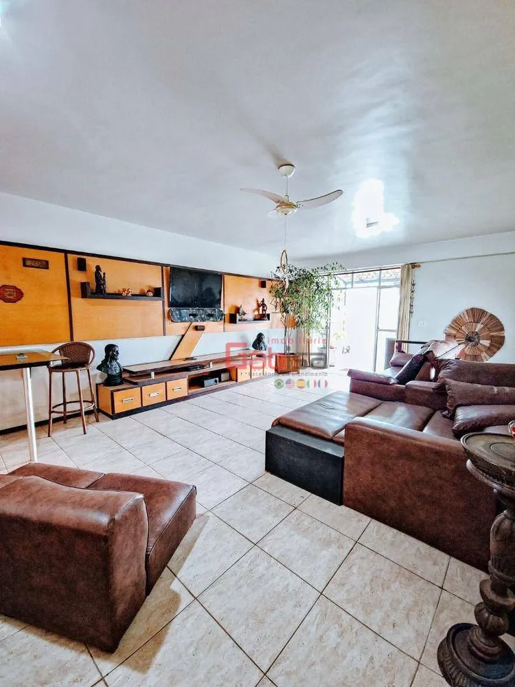 Cobertura, 3 quartos, 220 m² - Foto 7