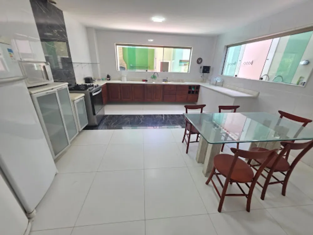 Casa, 3 quartos, 215 m² - Foto 6