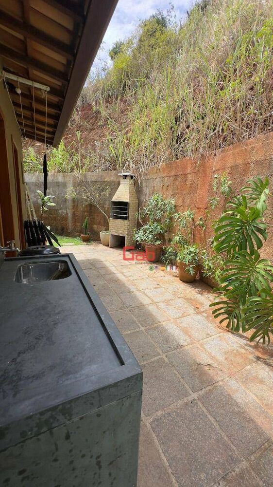 Casa à venda com 2 quartos, 160m² - Foto 16