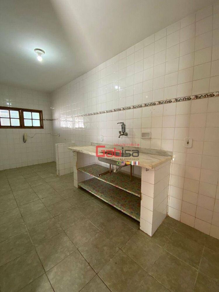 Casa, 3 quartos, 196 m² - Foto 4