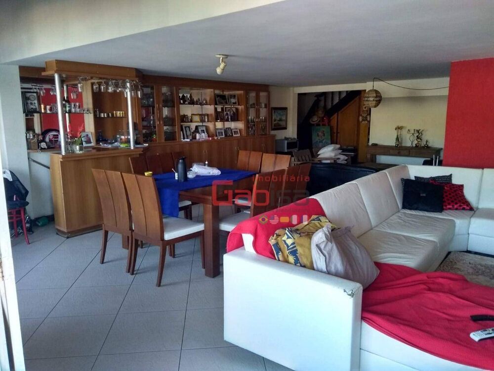 Apartamento à venda com 3 quartos, 104m² - Foto 1