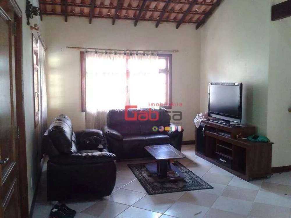 Casa, 3 quartos, 300 m² - Foto 2
