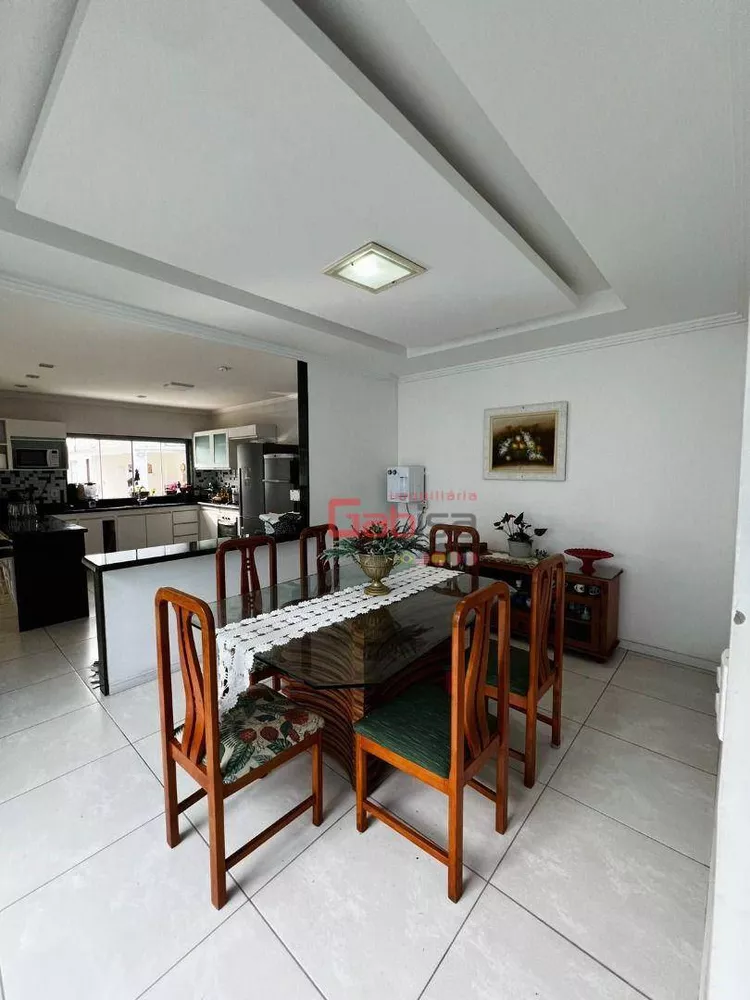 Casa, 6 quartos, 361 m² - Foto 30