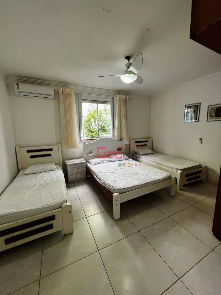 Casa, 6 quartos, 361 m² - Foto 32